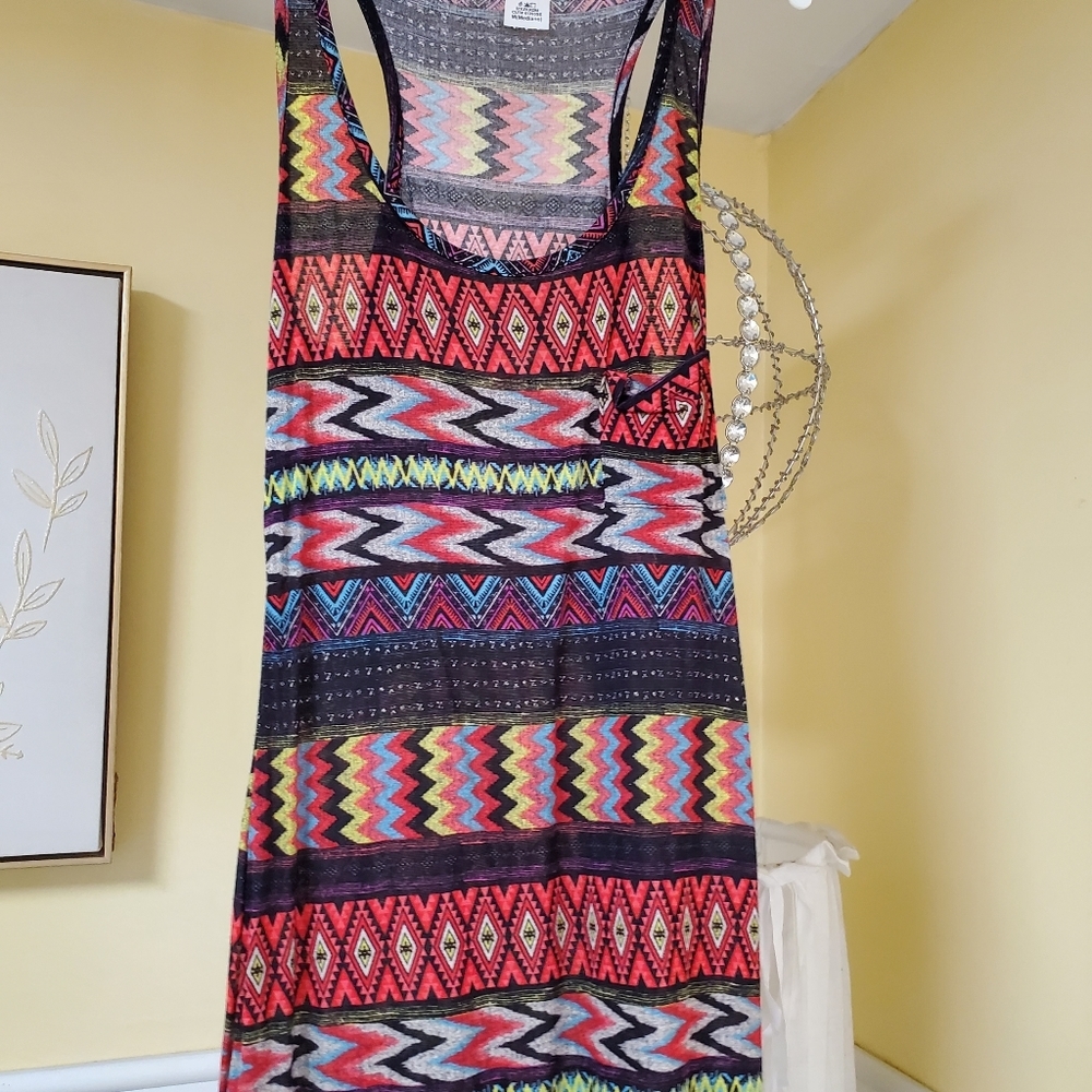 Woman's Aztec top - Picture 3 of 4